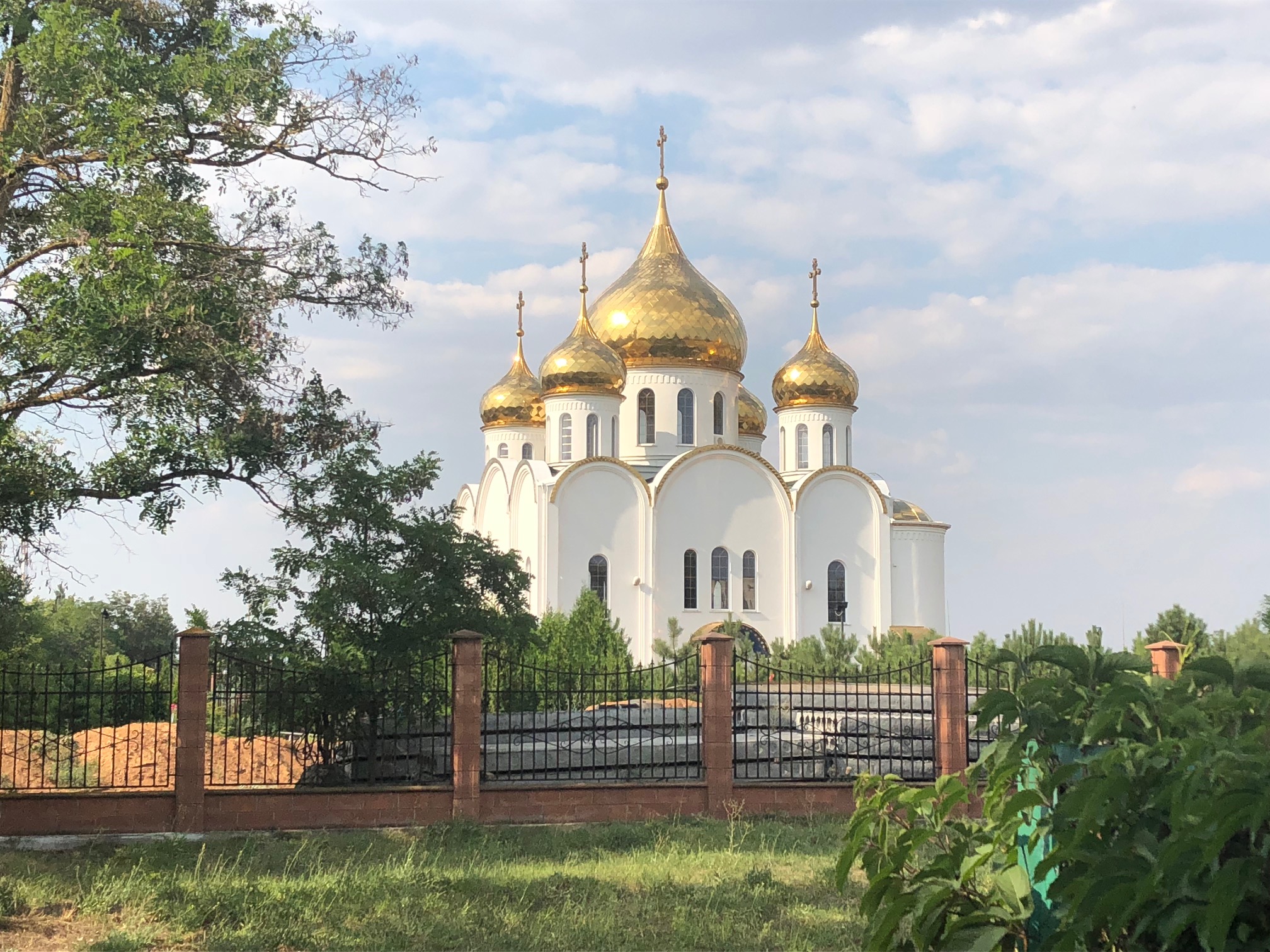Новофёдоровка: храм Ушакова